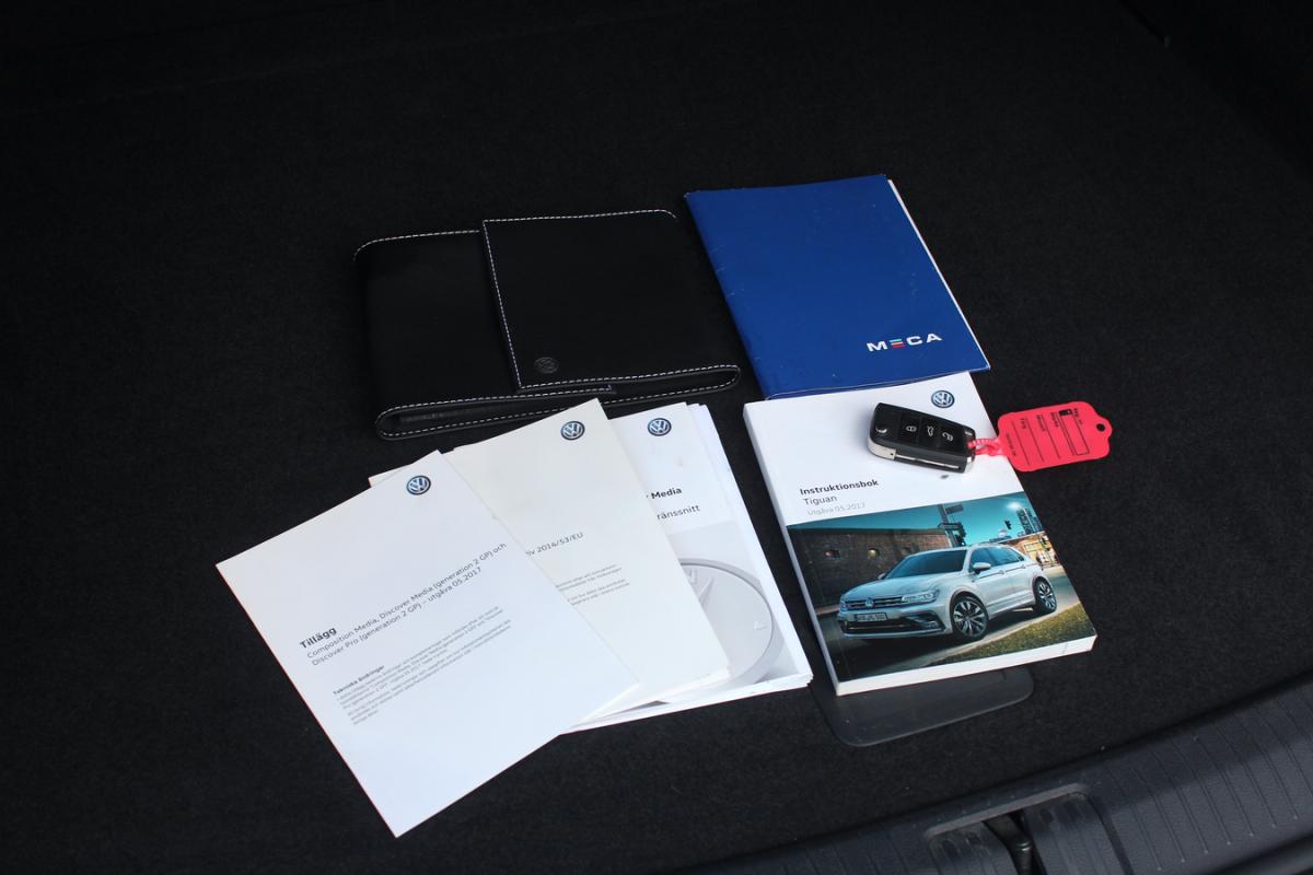 Kontrola dokladů a VIN ojetého vozu - ověření technického průkazu a historie vozidla CARVEX