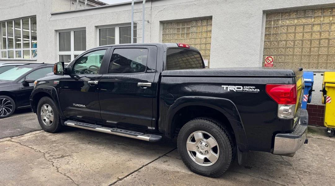 Toyota Tundra 5.7 V8 - kontrola CARVEX
